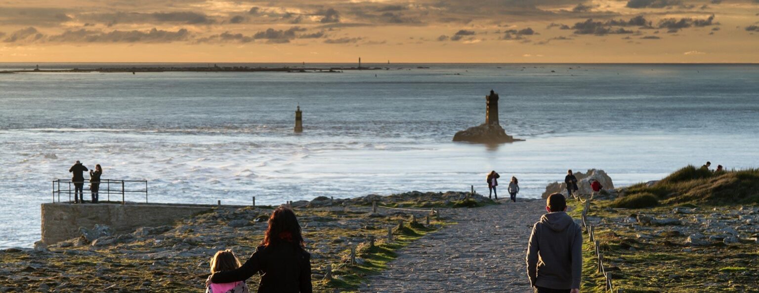Cap Sizun – La Pointe du Raz : Un secret naturel à découvrir en 2025 ...