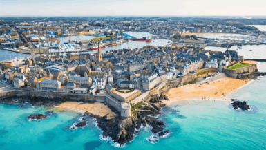 Découvrez les joyaux cachés de la Bretagne 4 villes à explorer absolument !